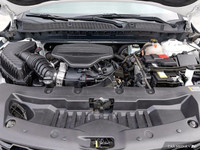 Experience the thrill of the 2019 Chevrolet Blazer RS AWD. This sporty SUV boasts a powerful 3.6L V6... (image 7)