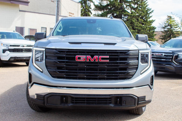 2025 GMC Sierra 1500 PRO Crew Cab 4WD in Cars & Trucks in Edmonton - Image 3
