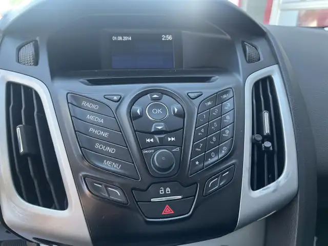 2014 Ford Focus SE in Cars & Trucks in Kitchener / Waterloo - Image 15