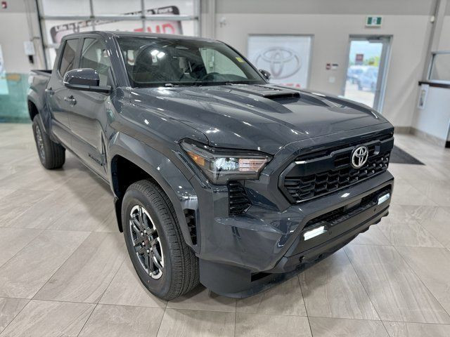 2025 Toyota Tacoma TRD Sport+ M/T 4WD | Tow Hitch in Cars & Trucks in Edmonton - Image 2