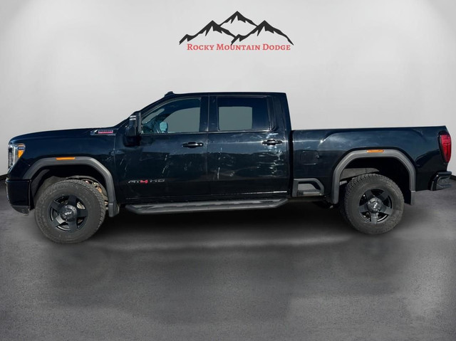 ONE OWNER 2023 GMC SIERRA 3500HD CREW CAB  AT4 in Cars & Trucks in Red Deer