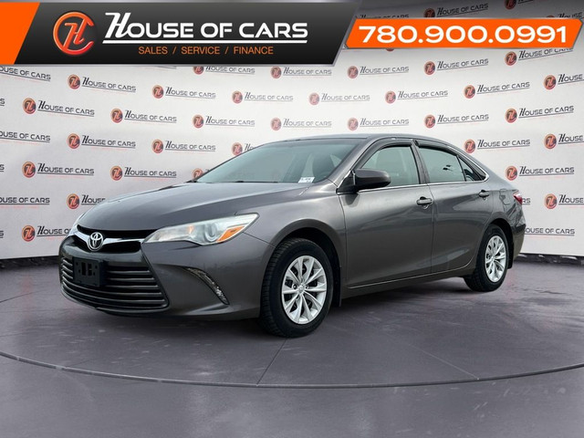  2015 Toyota Camry 4dr Sdn I4 Auto LE in Cars & Trucks in Edmonton