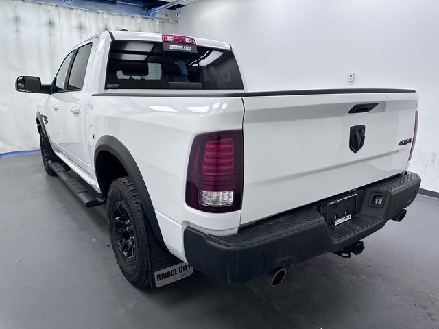 2022 RAM 1500 Classic SLT 5.7L Hemi - 8.4" Screen - 3.92 Rear... in Cars & Trucks in Lethbridge - Image 4