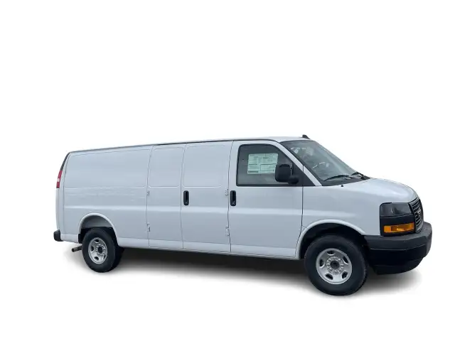2025 GMC Savana Cargo 2500 WT 155 in Cars & Trucks in City of Montréal - Image 18