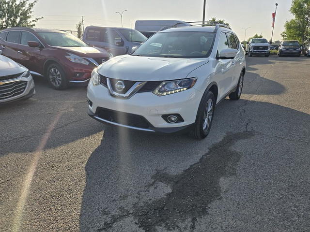 2014 Nissan Rogue SL AWD | HEATED LEATHER | SUNROOF | NAV in Cars & Trucks in Calgary - Image 3