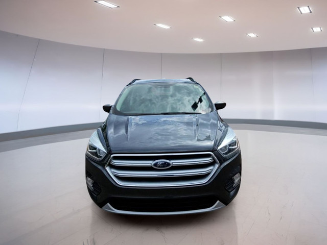 Ford Escape SE 2017 in Cars & Trucks in Medicine Hat - Image 2