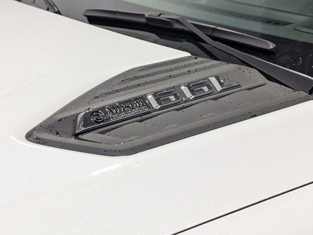 2025 Chevrolet Silverado 2500HD Work Truck- Convenience Pkg in Cars & Trucks in Barrie - Image 4