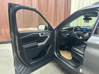 Aluminum Wheels, Ford Co-Pilot360, Apple CarPlay, Android Auto, SYNC 3! This 2022 Ford Explorer is f... (image 8)