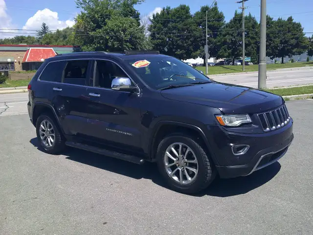 2015 Jeep Grand Cherokee Limited in Cars & Trucks in Ottawa - Image 9