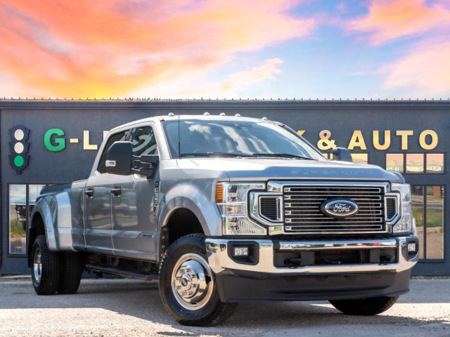 2022 Ford F-350 XLT DUALLY DIESEL in Cars & Trucks in Saskatoon