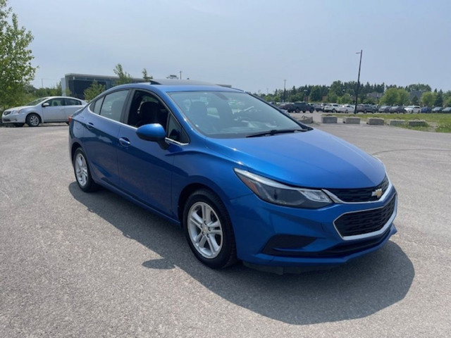 2017 Chevrolet Cruze LT in Cars & Trucks in Laval / North Shore - Image 4