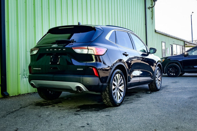 2021 Ford Escape Titanium Hybrid AWD • NAVIGATION • PREM. AUDIO in Cars & Trucks in Cornwall - Image 3