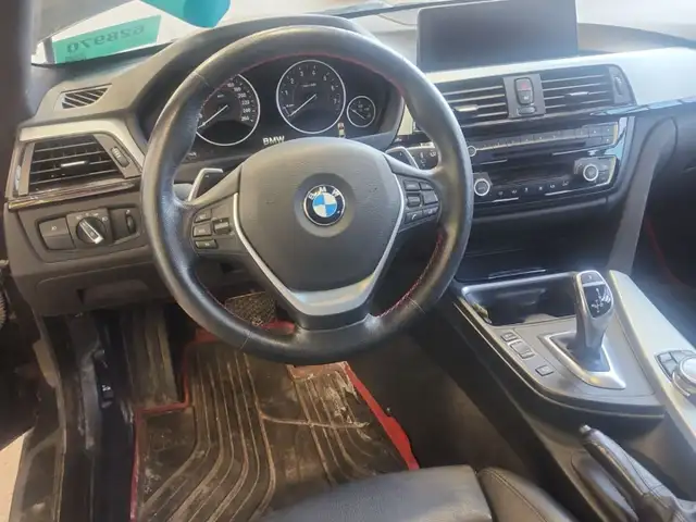 2014 BMW 4 Series 428i XDRIVE *SUNROOF/ALLOYS/PRICED TO SELL!!* in Cars & Trucks in City of Toronto - Image 4