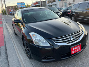 2012 Nissan Altima 2.5 S-EXTRA CLEAN-DRIVES NICE-4 CYL-MUST SEE!!