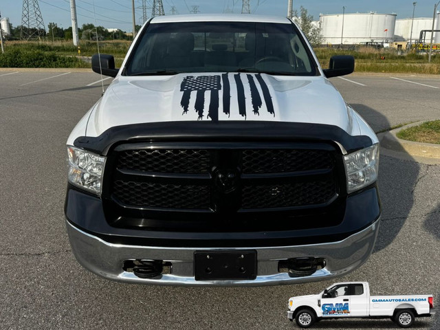 2019 Ram 1500 Classic SLT Crew Cab 6'4 box 4WD inc 3yr warranty in Cars & Trucks in City of Toronto - Image 2