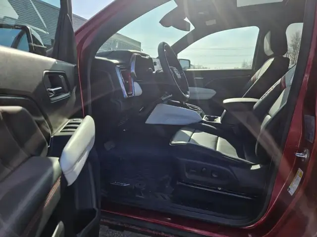 2023 GMC Canyon AT4X , EDITION 1 , CREW CAB, TOIT OUVRANT in Cars & Trucks in Shawinigan - Image 14