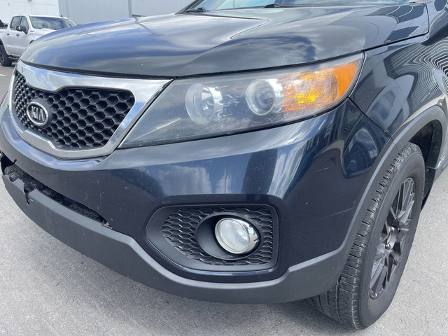 2013 KIA Sorento LX in Cars & Trucks in Calgary - Image 3