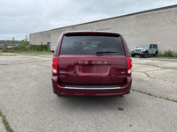 Recent Arrival! Check out this clean 2020 Dodge Grand Caravan SXT Plus! This Caravan is well equippe... (image 5)
