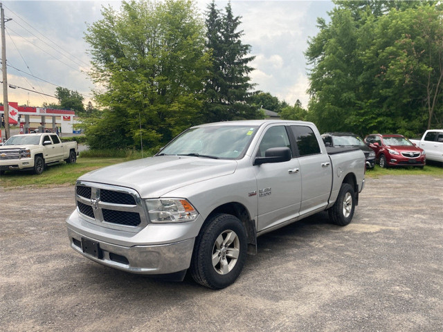 2017 Ram 1500 SLT - Bluetooth - SiriusXM in Cars & Trucks in Ottawa - Image 3