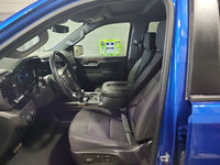New Price! 2022 Chevrolet Silverado 1500 LT Crew Cab LT 5.3L V8 | Chrome Steps and Hard Tonnea Certi... (image 4)