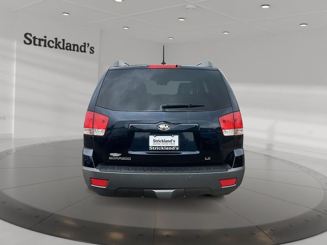 2009 KIA BORREGO LX 4X4 in Cars & Trucks in Stratford - Image 4