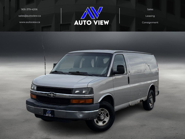 2009 Chevrolet Express Cargo Van RWD 2500 135" **DRIVES GREAT** in Cars & Trucks in Hamilton
