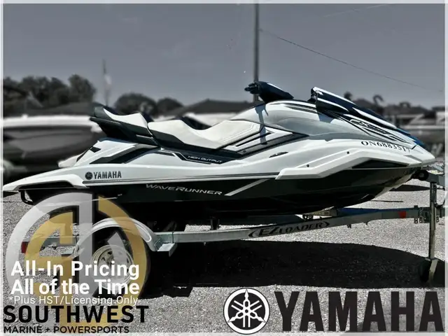 2019 Yamaha FX Cruiser HO in Personal Watercraft in Grand Bend - Image 2