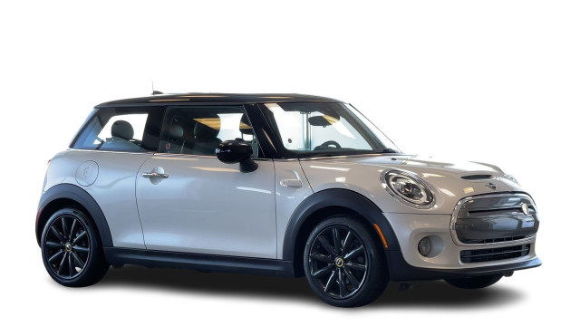 2020 MINI 3 Door Cooper SE BEV Fully Loaded, 240 km Range in Cars & Trucks in Regina - Image 2