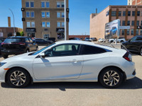 2020 Honda Civic Local Trade, Bluetooth Hands Free Phone, Back-Up Camera, Fully Loaded, Low KM's, Bl... (image 2)