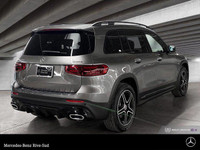 Mercedes-Benz Rive-Sud, la destination Mercedes-Benz par excellence. Bienvenue en première classe. D... (image 4)