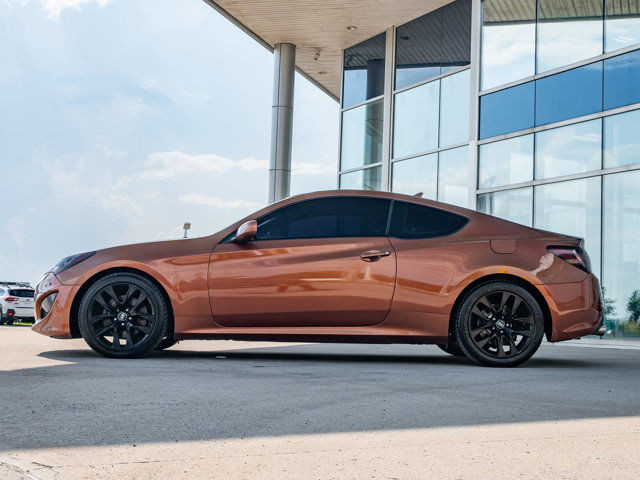 2013 Hyundai Genesis Coupe Premium in Cars & Trucks in Barrie - Image 4