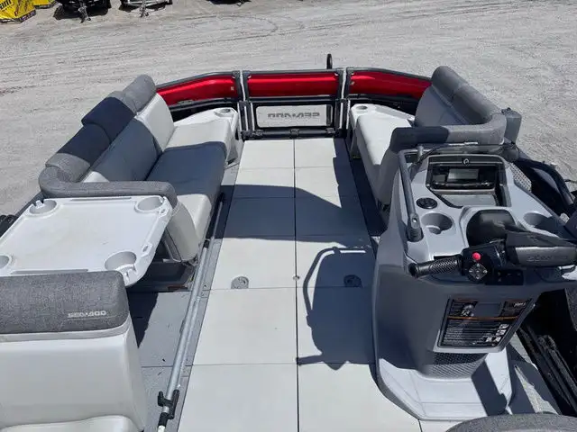2023 Sea-Doo Switch Cruise 18' - 230HP in Sport Touring in Norfolk County - Image 7