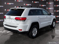 Check out this 2019 Jeep Grand Cherokee Laredo | 4x4 | POWER SEAT | APPLE CAR PLAY | BACK UP CAM | K... (image 5)