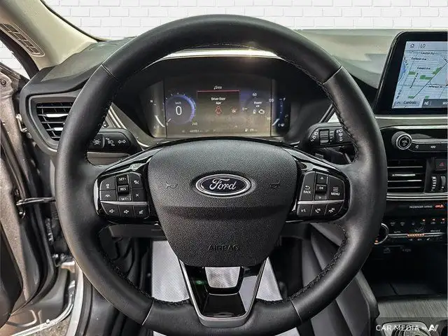 2022 Ford Escape Titanium Hybrid | Heated Seats | Remote Start in Cars & Trucks in Windsor Region - Image 19