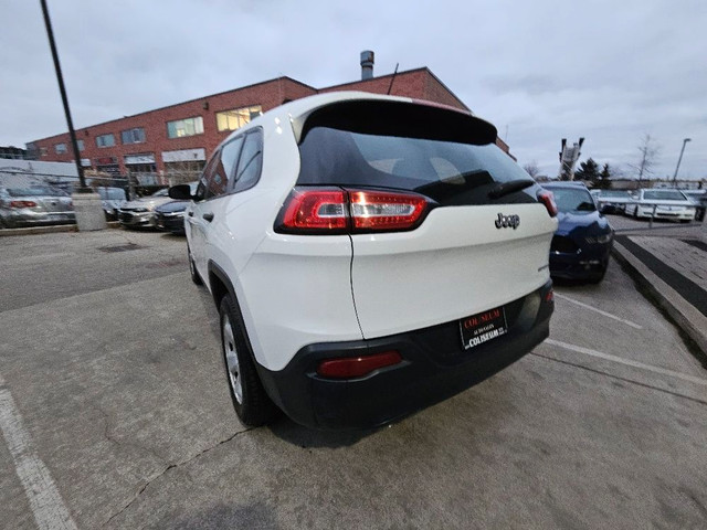 2015 Jeep Cherokee SPORT-1 OWNER-NO ACCIDENTS-SUMMER-WINTER RIMS in Cars & Trucks in City of Toronto - Image 3