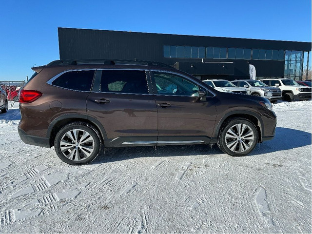  2019 Subaru Ascent Limited in Cars & Trucks in Calgary - Image 4
