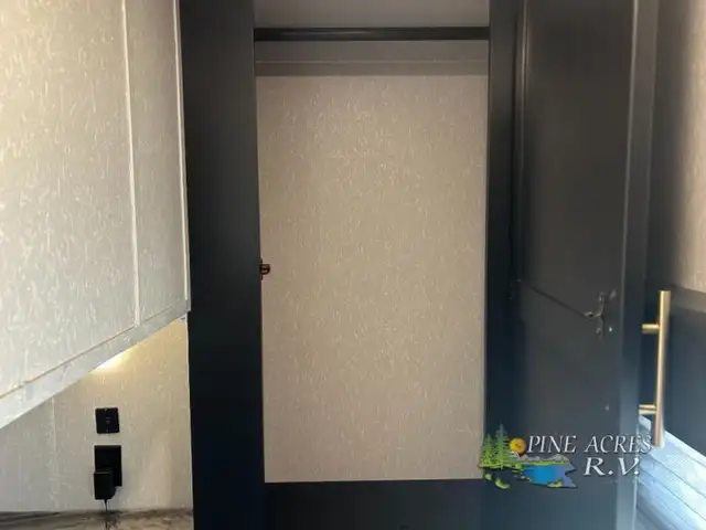 2021 Forest River RV Cherokee 294GEBG Rear Bunks in Travel Trailers & Campers in Truro - Image 23