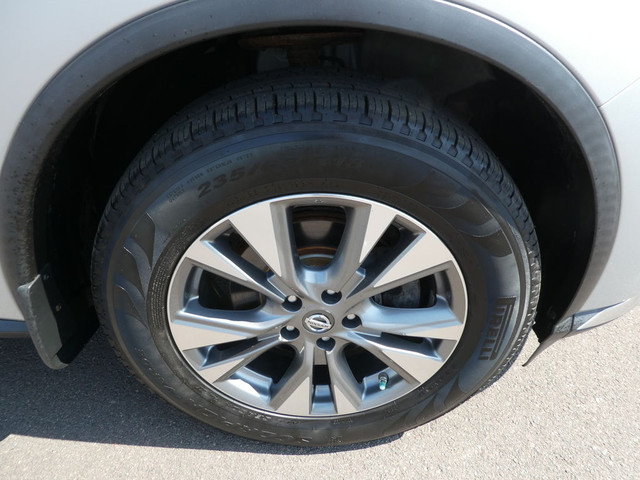 2015 Nissan Murano AWD, SV, Nav, Sunroof, Low KM's in Cars & Trucks in Moncton - Image 4