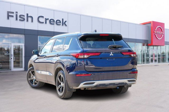2024 Mitsubishi Outlander SE | No Accidents | Clean Carfax in Cars & Trucks in Calgary - Image 4