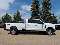 AMVIC Licensed Engine: 8 Cylinder Engine 7.3L Safety Equipment ABS And Driveline Traction Control Si... (image 1)