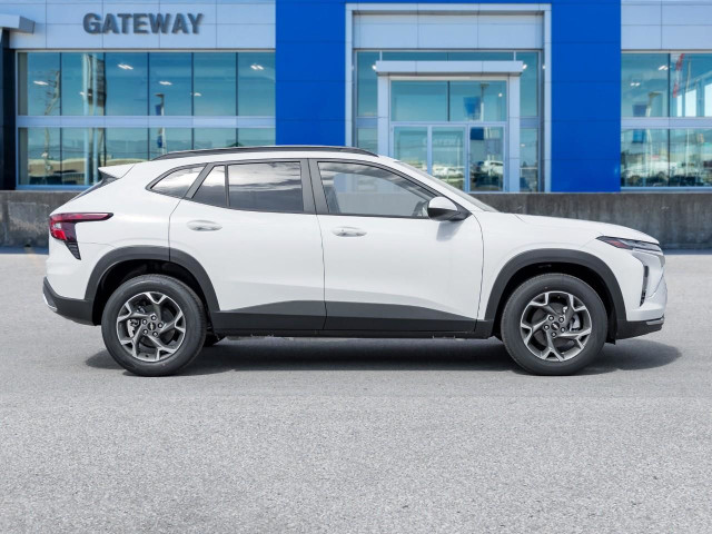 2025 Chevrolet Trax LT in Cars & Trucks in Mississauga / Peel Region - Image 3