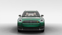 Le tout nouveau *MINI Countryman Cooper SE 2025* est aussi audacieux et aventurier que vous. Que vou... (image 2)