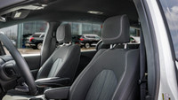 *18 inch Aluminum Wheels, Black Seats, Heated Seats, Heated Steering Wheel, 3.6L Pentastar VVT V6 wi... (image 6)