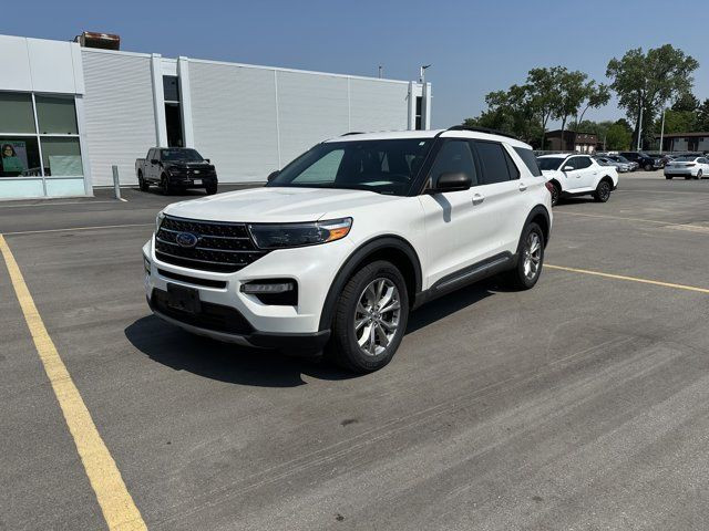 2020 Ford Explorer XLT | Heated Seats | Moonroof | Remote Start in Cars & Trucks in Windsor Region