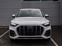 This Audi Q5 boasts a Intercooled Turbo Gas/Electric I-4 2.0 L/121 engine powering this Automatic tr... (image 4)