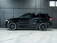 ***QUALIFY FOR A 4 YEAR WARRANTY ON OUR VEHICLES TODAY!!! Vehicle Key Features Include: Panoramic Su... (image 3)