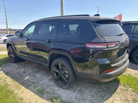 GLOBAL BLK W/GLOBAL BLK CAPRI LEATHERETTE SEATS,TRAILER TOW PACKAGE -inc: Rear Load-Levelling Suspen... (image 5)