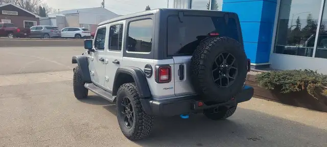 2024 Jeep Wrangler 4xe WILLYS in Cars & Trucks in Nipawin - Image 4