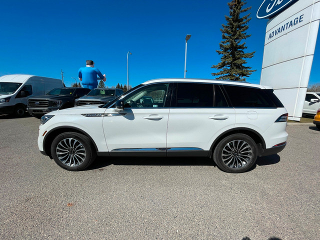 2023 Lincoln Aviator Reserve Immaculate Unit, 3.0 Turbo Engin... in Cars & Trucks in Calgary - Image 2