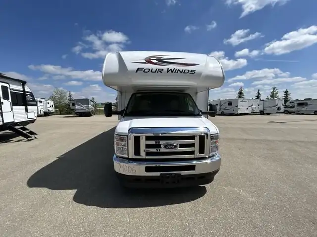 2023 Thor Motor Coach Four Winds 28Z in RVs & Motorhomes in Red Deer - Image 5